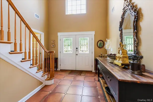 40 E Penn ST, Long Beach, NY 11561