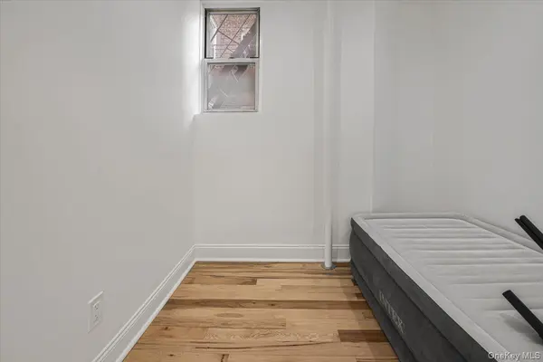 35-21 79th ST #2H, Jackson Heights, NY 11372