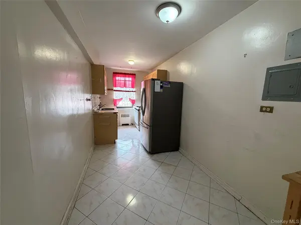 90-09 Northern BLVD #303, Jackson Heights, NY 11372
