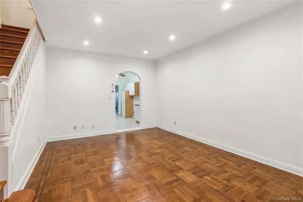 2637 Hubbard ST, Brooklyn, NY 11235