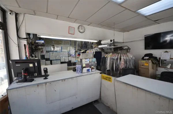 2360 tiebout AVE, Bronx, NY 10458