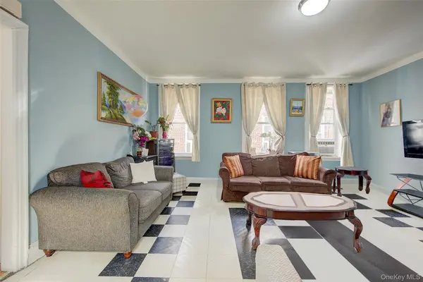 89-24 146th ST, Jamaica, NY 11435