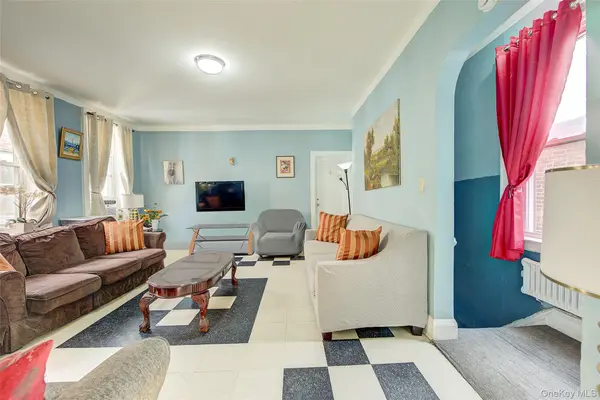 89-24 146th ST, Jamaica, NY 11435