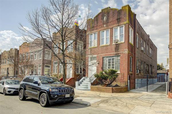 89-24 146th ST, Jamaica, NY 11435