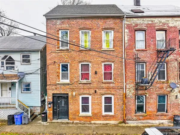 112 W Parmenter ST, Newburgh, NY 12550