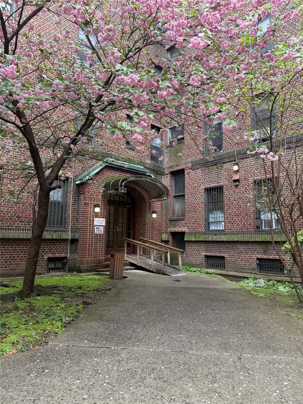 4220 Kissena BLVD #A12, Flushing, NY 11355