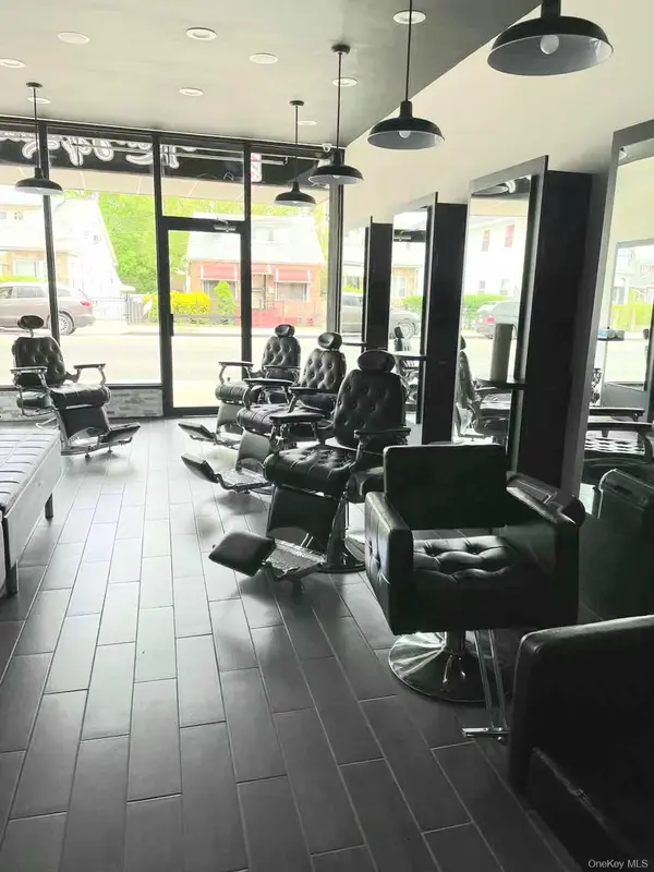 122-14 Sutphin BLVD, Jamaica, NY 11434