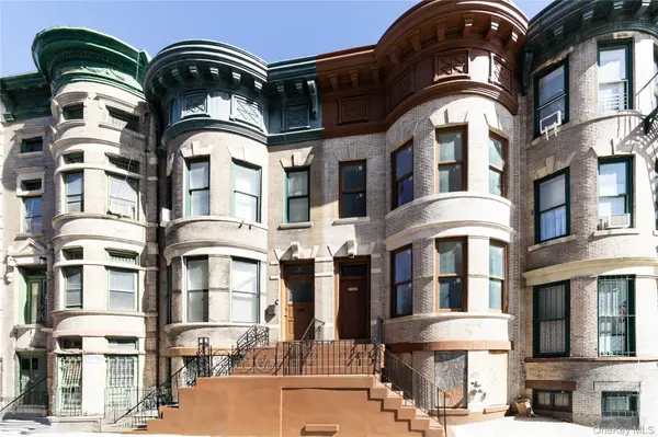 1102 Jackson AVE, Bronx, NY 10456