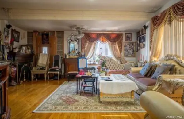 9728 130th ST, Richmond Hill, NY 11419