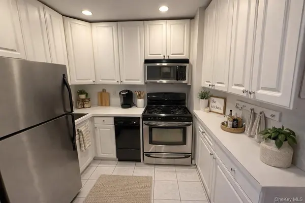 133 Beach 120th ST #2C, Rockaway Beach, NY 11694