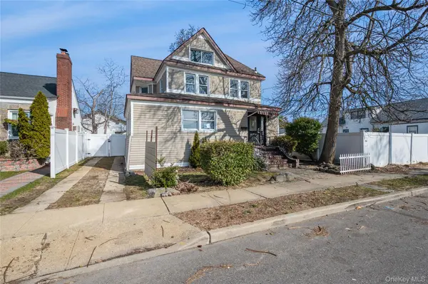 5 Church ST, Baldwin, NY 11510