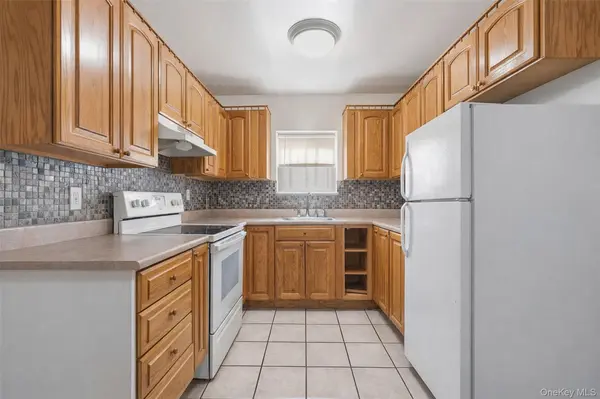 1677 Unionport RD, Bronx, NY 10462