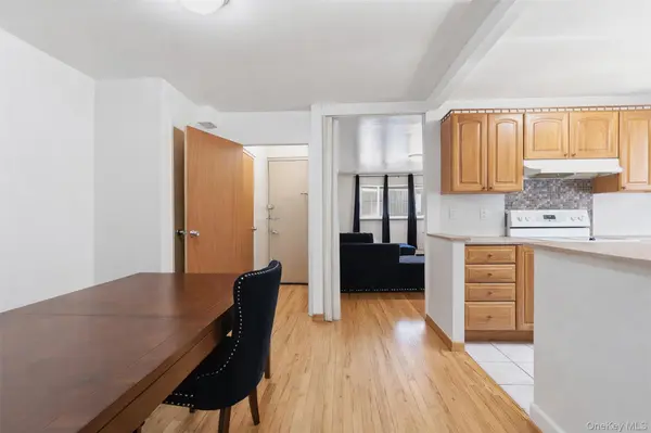 1677 Unionport RD, Bronx, NY 10462