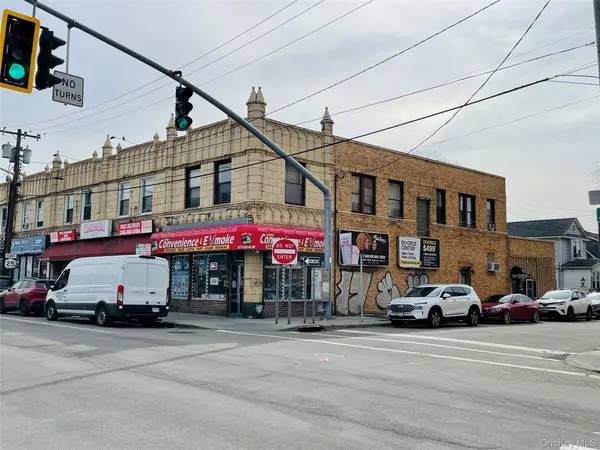 246-02 Jericho TPKE, Floral Park, NY 11001