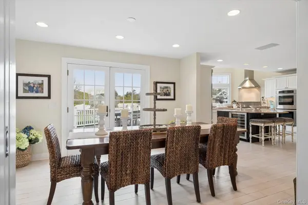 26 Odgen LN, Quogue, NY 11959