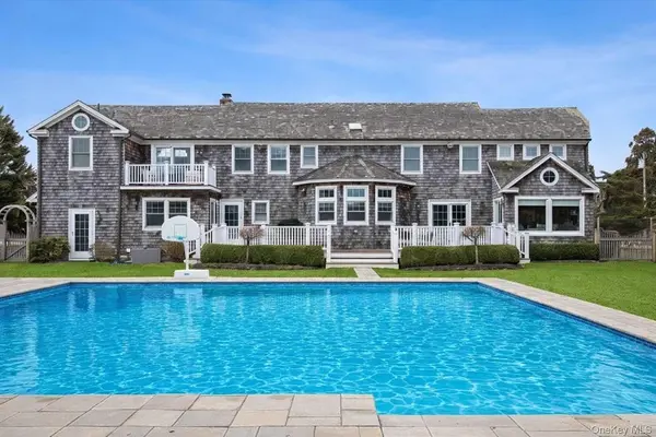 26 Odgen LN, Quogue, NY 11959