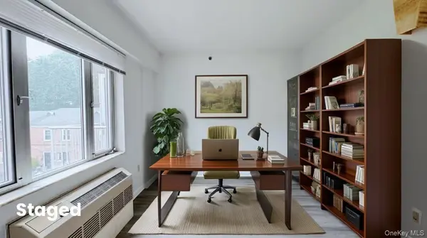 6434 Grand Central Pkwy #3D, Forest Hills, NY 11375