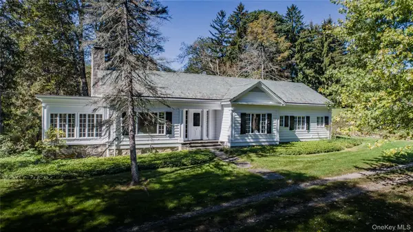 21-23 Tinker Town RD, Dover Plains, NY 12522