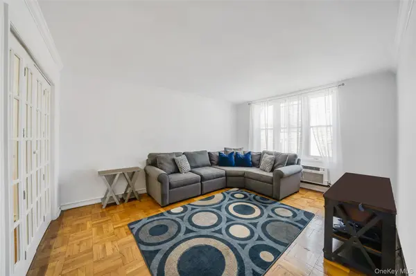 60 Hempstead AVE #1O, Lynbrook, NY 11563