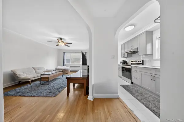 147-50 Barclay AVE, Flushing, NY 11355