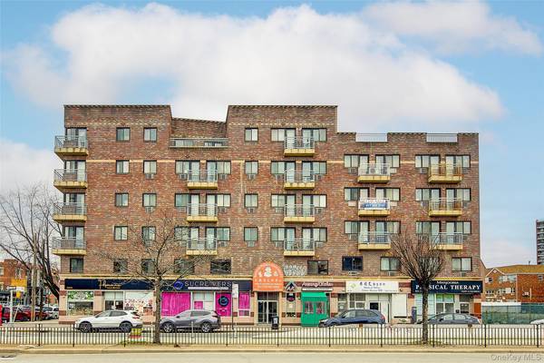 84-05 Queens BLVD #5C, Elmhurst, NY 11373