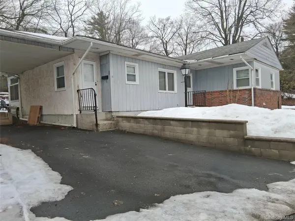 18 York Avenue, Highland Falls, NY 12701