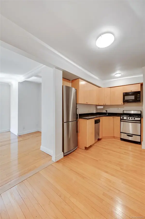 39-35 51st ST #6E, Woodside, NY 11377