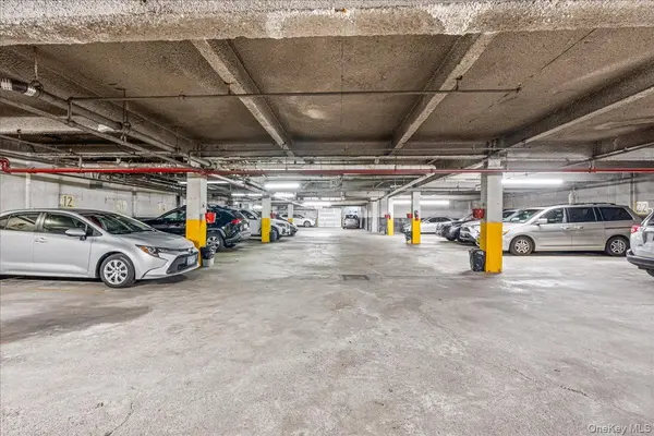14215 Franklin AVE #3A, Flushing, NY 11355