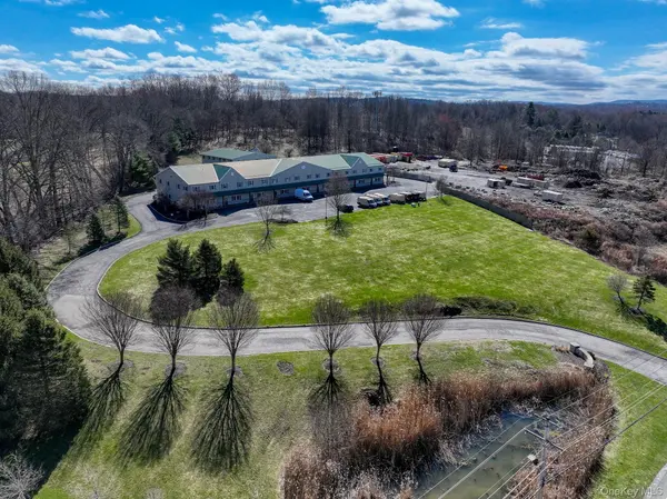 72 Airport DR #1-4, Wappingers Falls, NY 12590