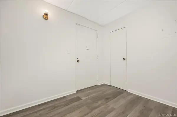 135 Post AVE #1O, Westbury, NY 11590