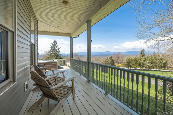 350 Taghkanic RD, Elizaville, NY 12523