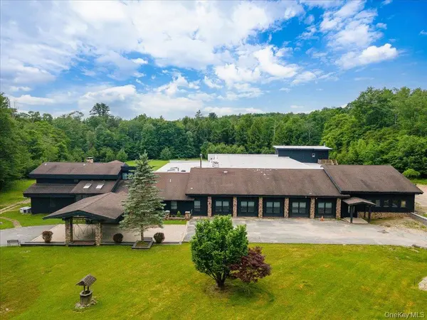 399 Gregory RD, Monticello, NY 12701