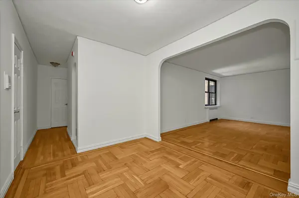 2685 Creston AVE #2-F, Bronx, NY 10468