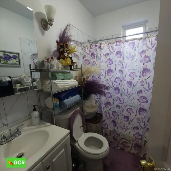 735 E 93rd ST, Brooklyn, NY 11236