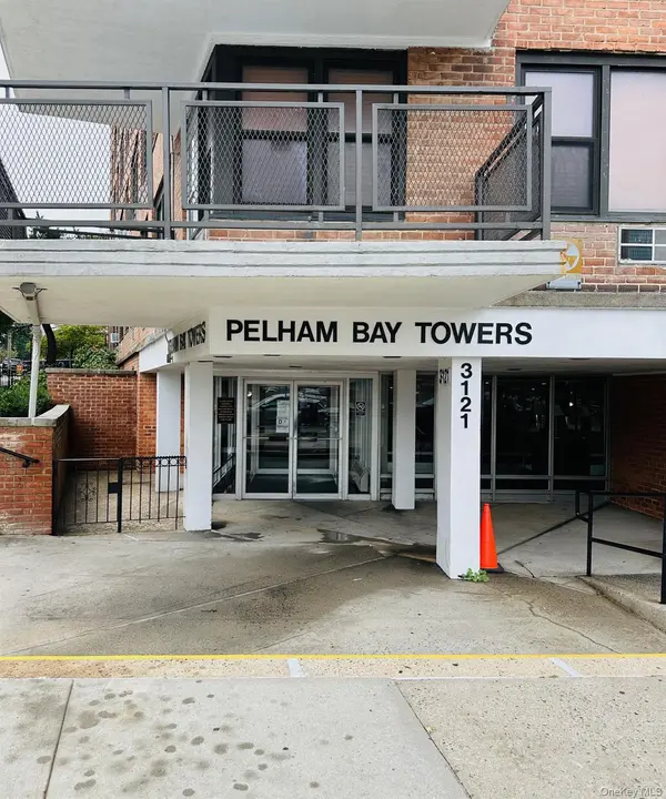 3121 middletown Road #4K, Bronx, NY 10461