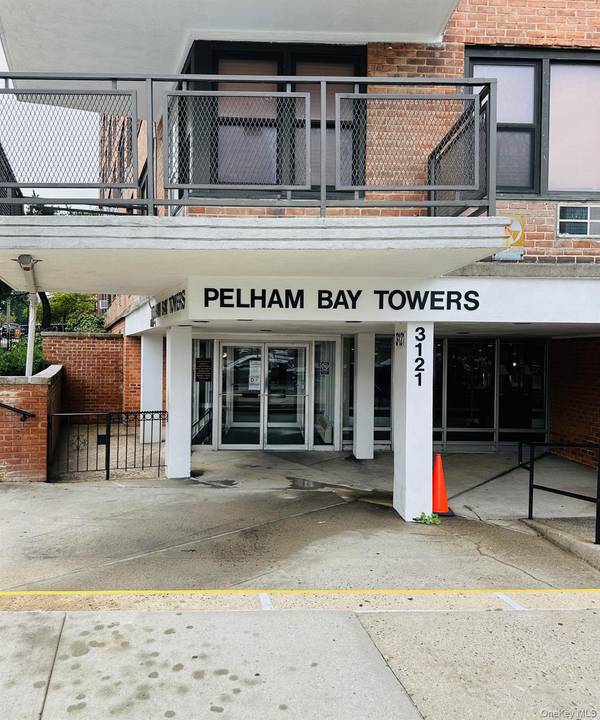 3121 middletown Road #4K, Bronx, NY 10461