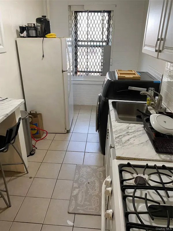 1045 Anderson AVE #2G, Bronx, NY 10452