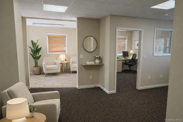 21 Oakland AVE #1B, Warwick, NY 10990