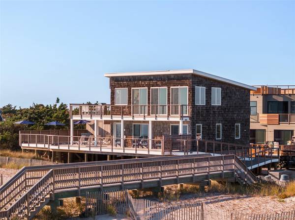 37 Traffic AVE, Ocean Bay Park, NY 11770