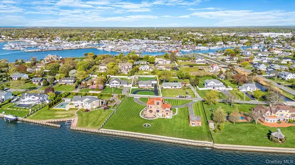 146 Awixa AVE, Bay Shore, NY 11706