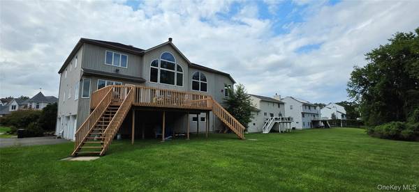 31 Lowell DR, New City, NY 10956