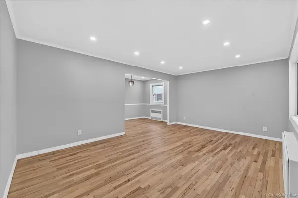 24930 147th RD, Rosedale, NY 11422