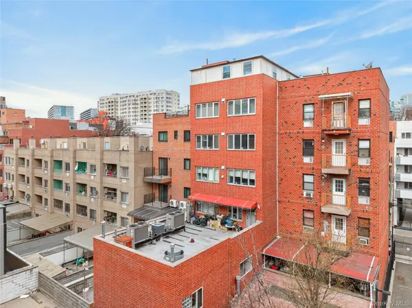 135-20 41ST AVE #5th FL, Flushing, NY 11354