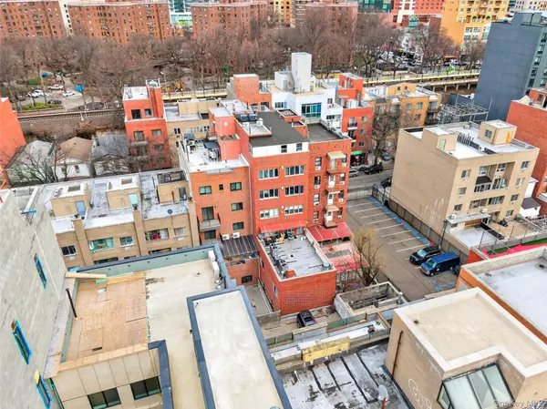 132-50 41ST AVE, Flushing, NY 11354