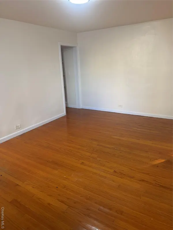 11 Lawrence ST #1B, Yonkers, NY 10705
