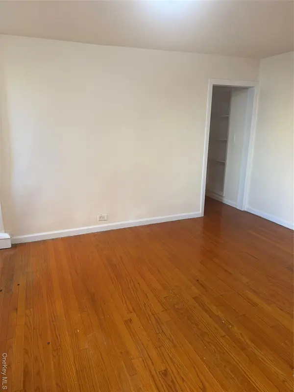 11 Lawrence ST #1B, Yonkers, NY 10705