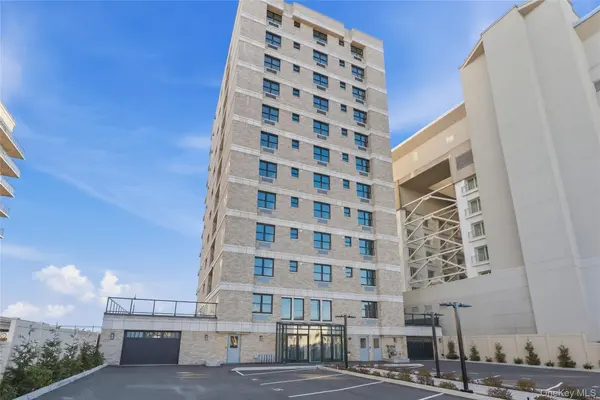 50 W Broadway #1101, Long Beach, NY 11561