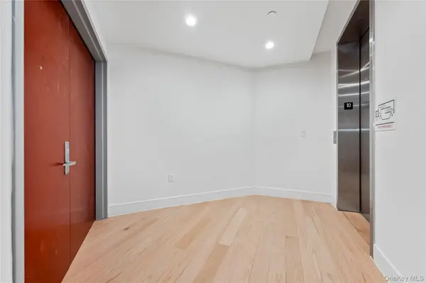 50 W Broadway #1101, Long Beach, NY 11561