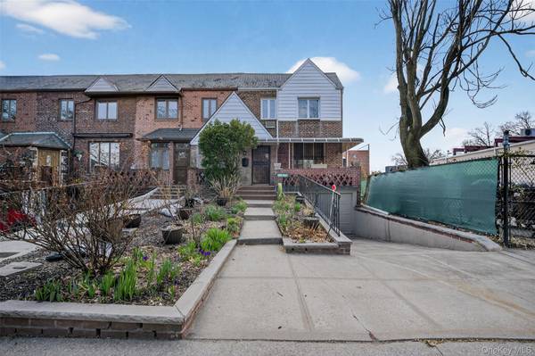 85-12 65th DR, Rego Park, NY 11374