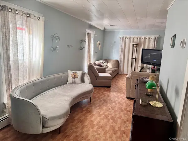 95 Dupont AVE, Newburgh, NY 12550